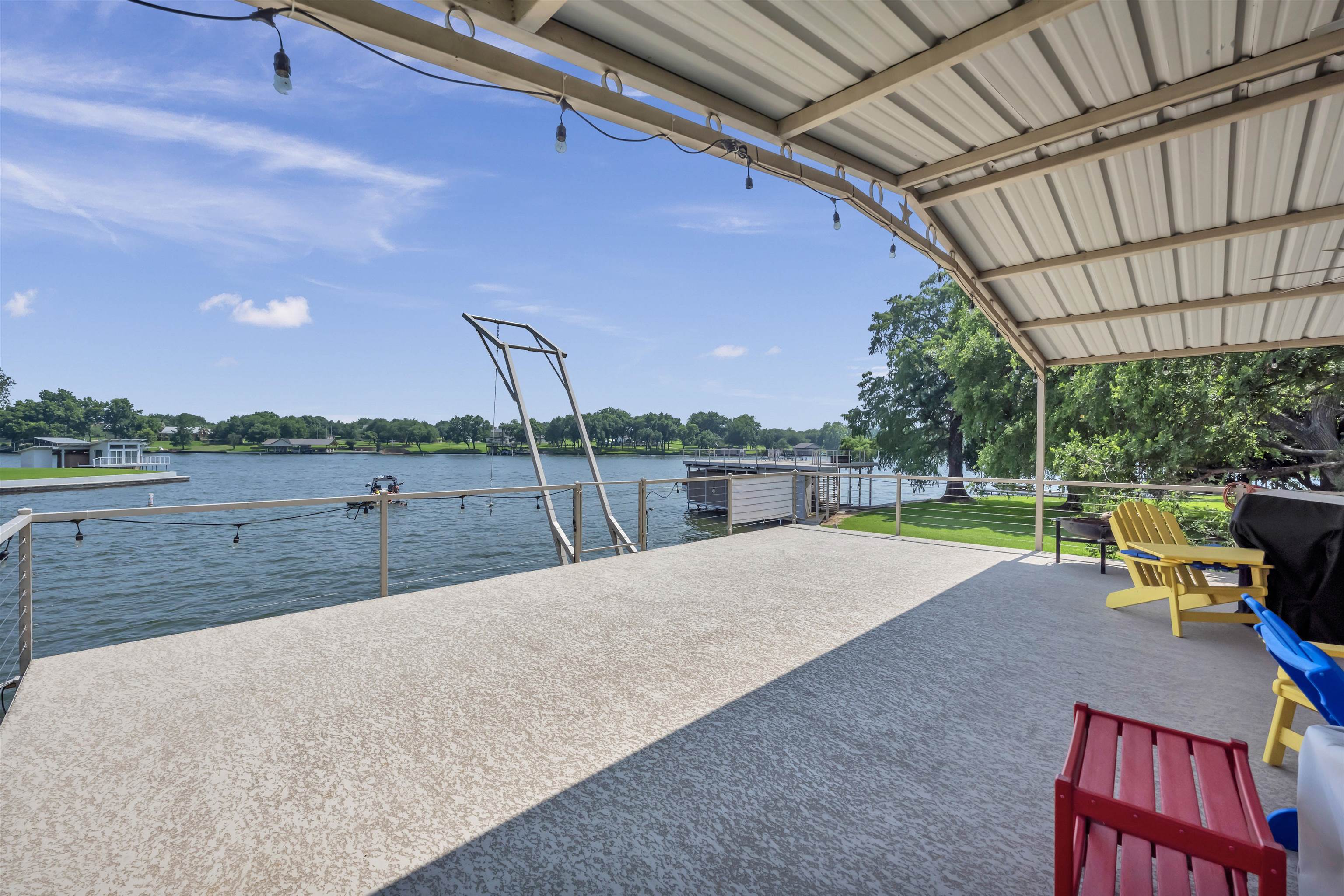 589 Crestwood Drive