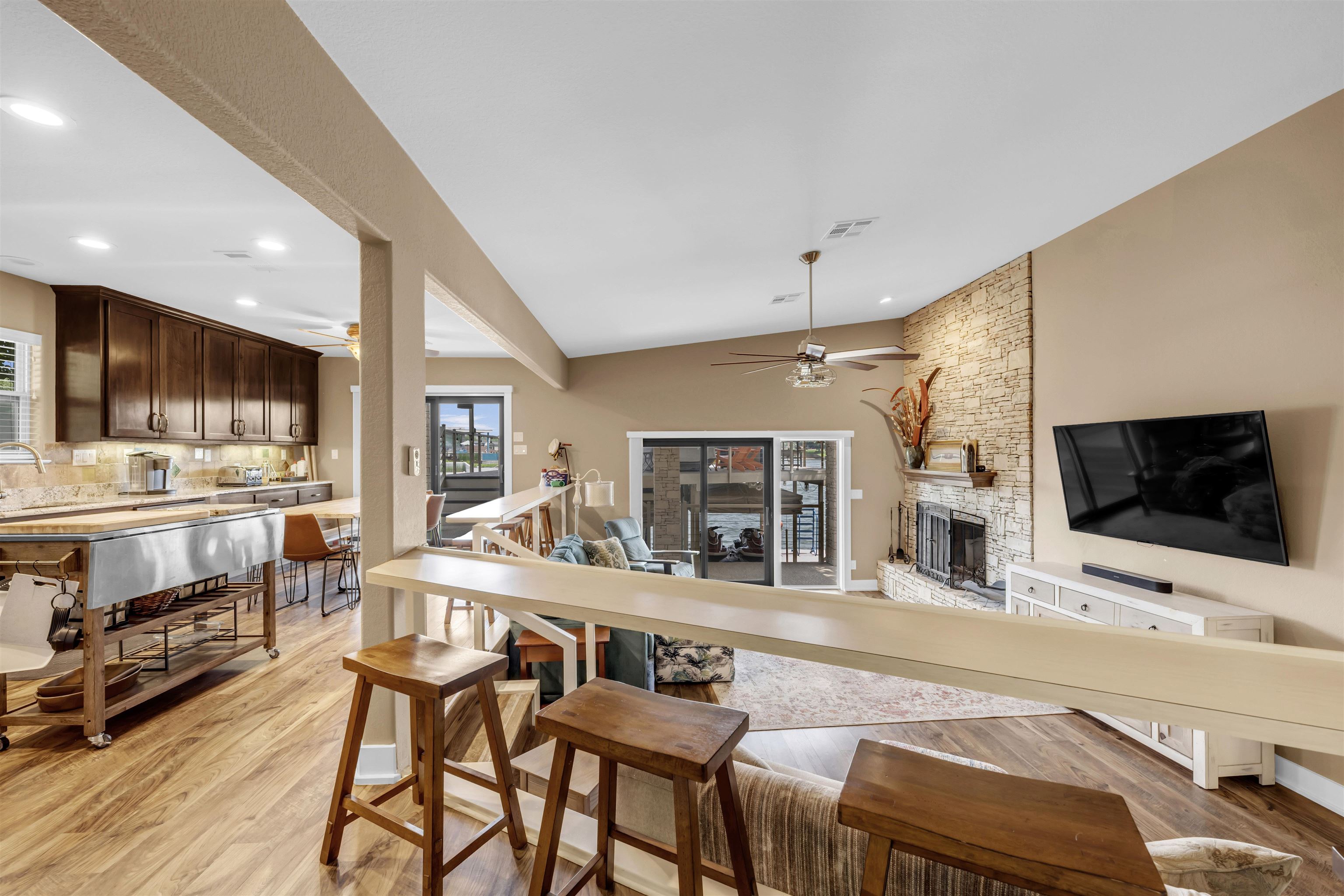589 Crestwood Drive