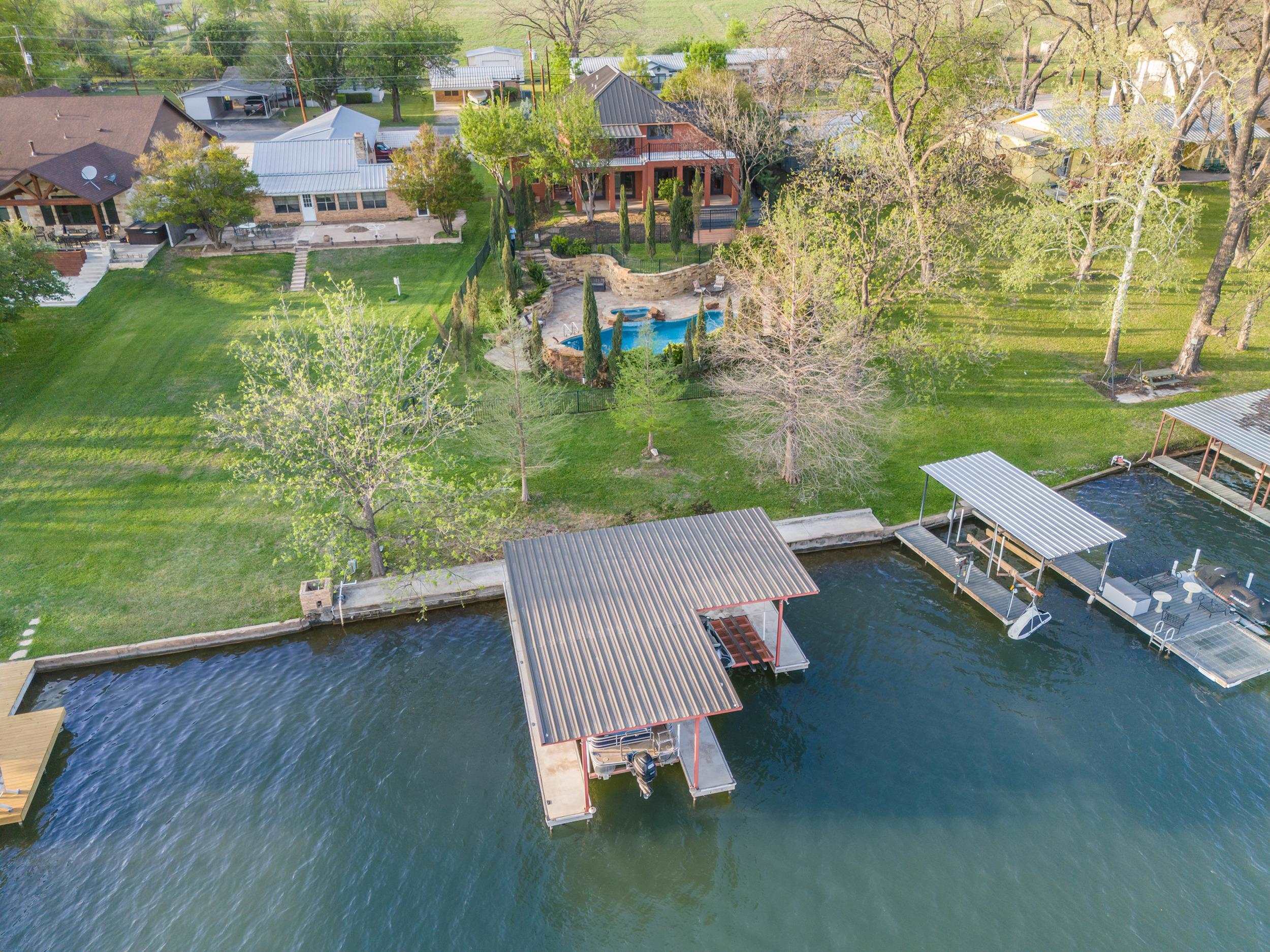 2450 River Oaks Drive