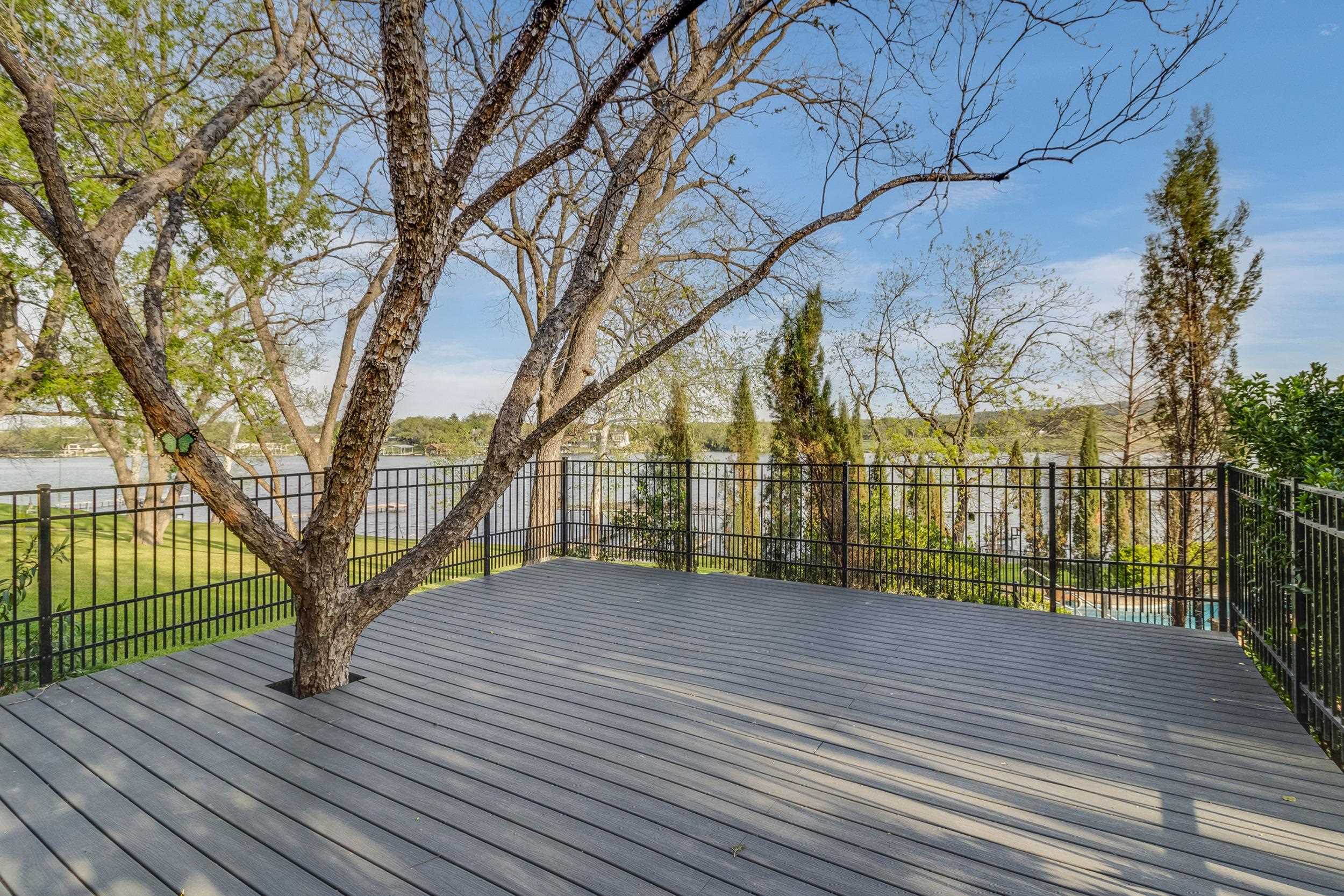 2450 River Oaks Drive