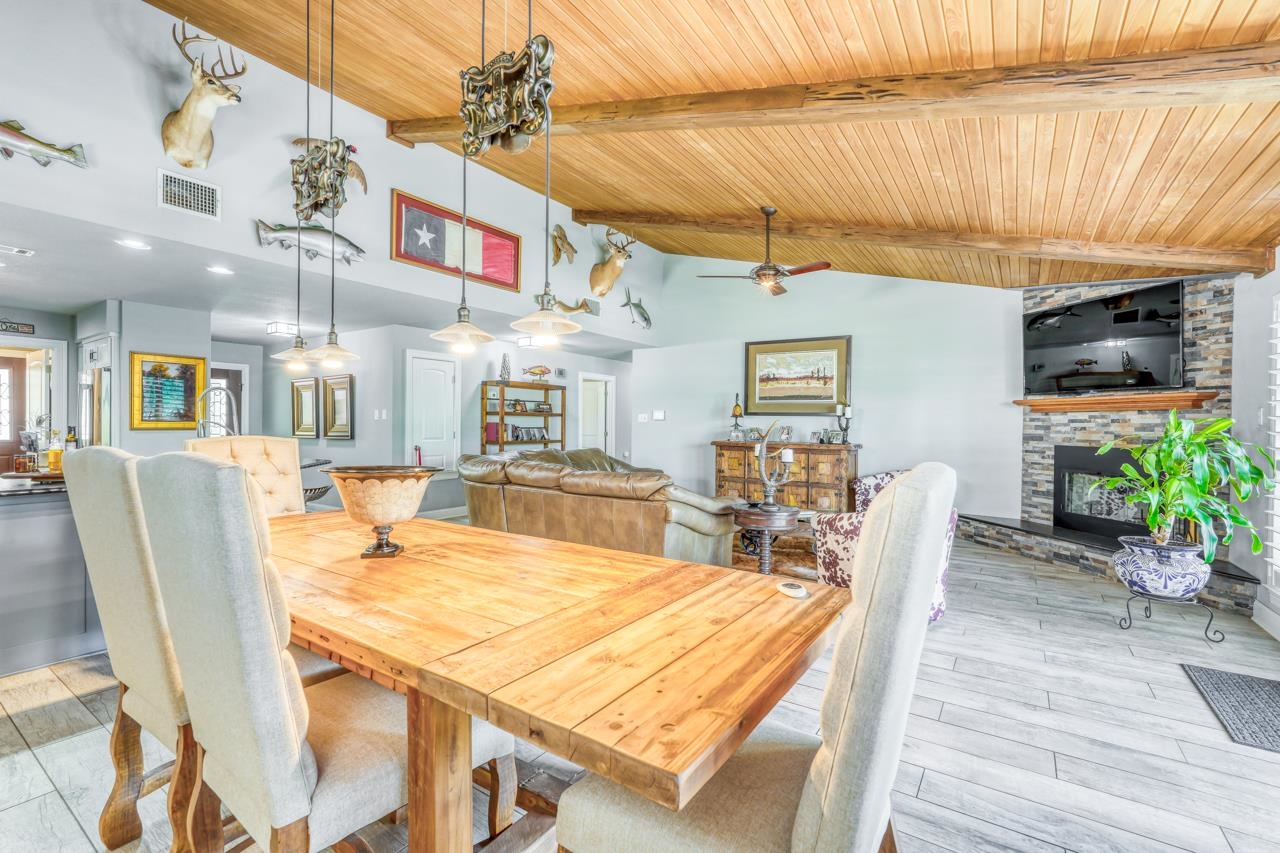 122 Bridgepoint Drive