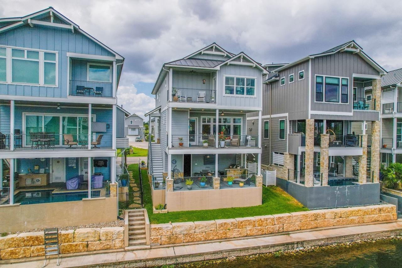 108 ISLAND CIRCLE