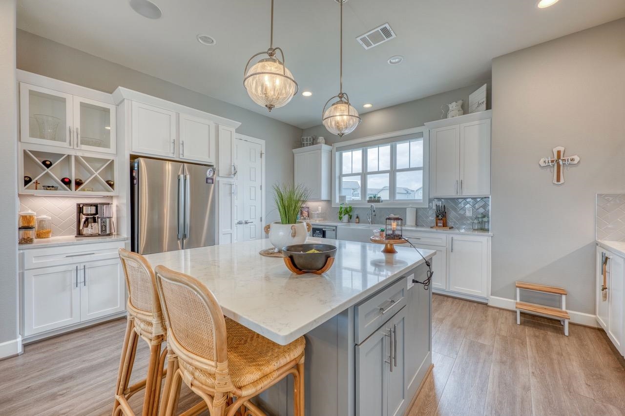 108 ISLAND CIRCLE