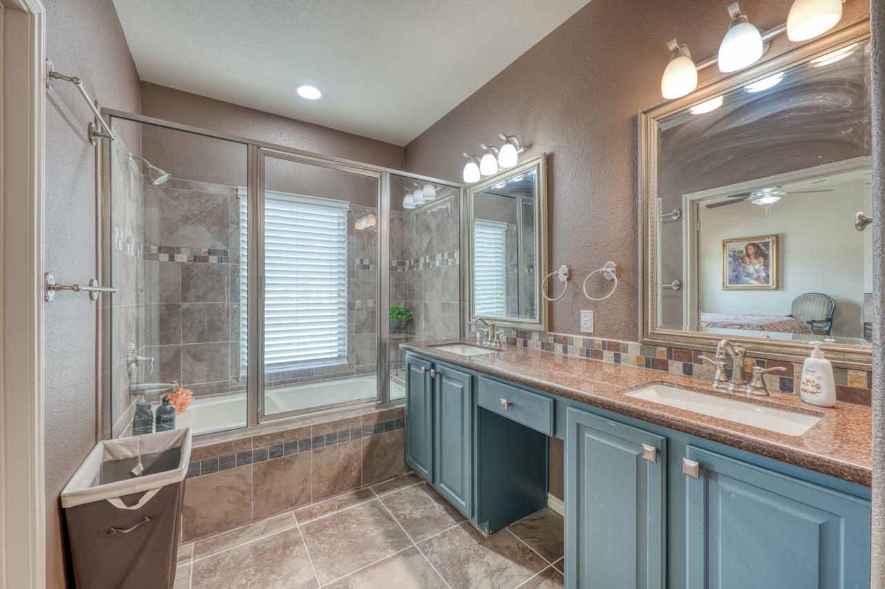 1130 LONG MOUNTAIN DRIVE