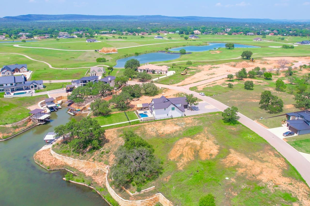 11 LEGENDARY ESTATES Drive