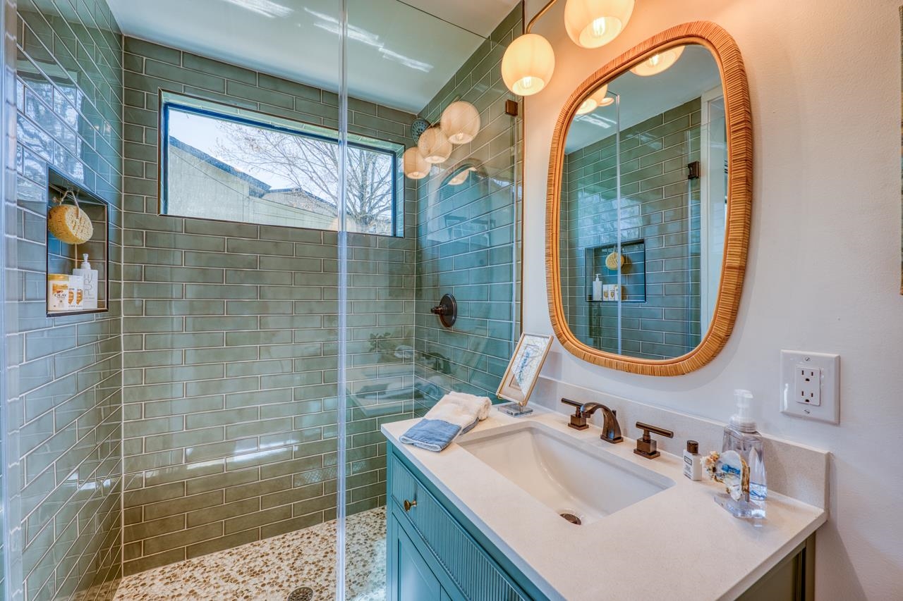 308 Mountian View