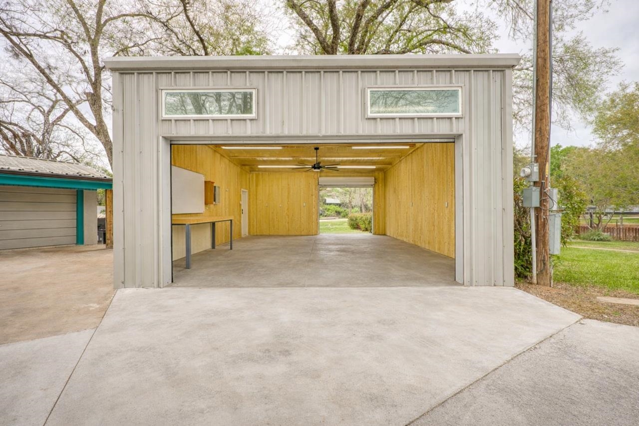 607 Thurman Circle