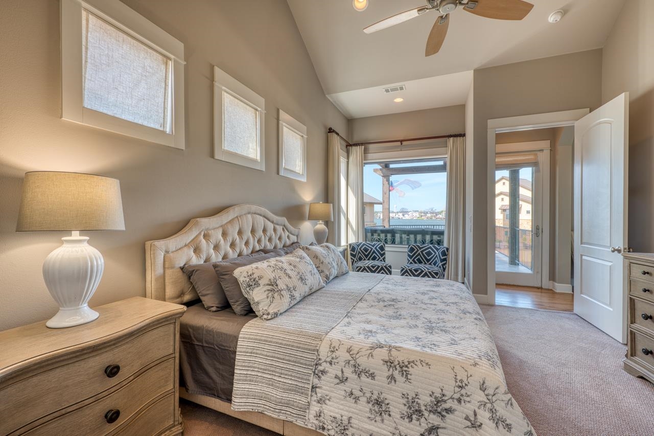 211 Chandler Way