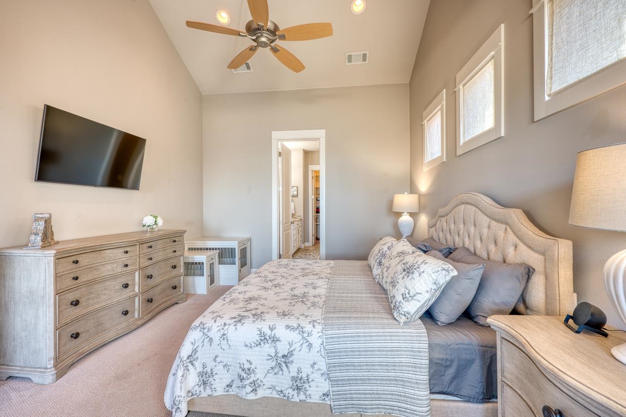211 Chandler Way