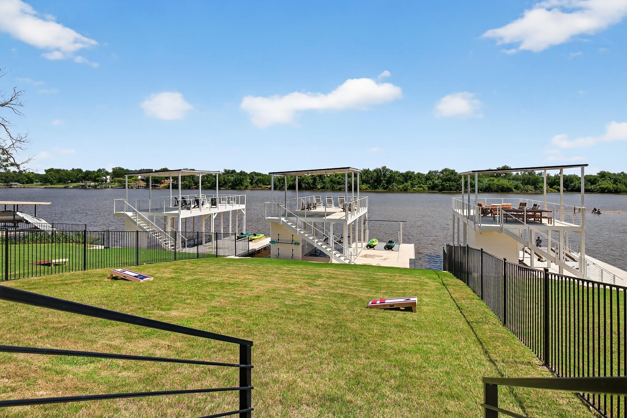 3180 River Oaks Drive