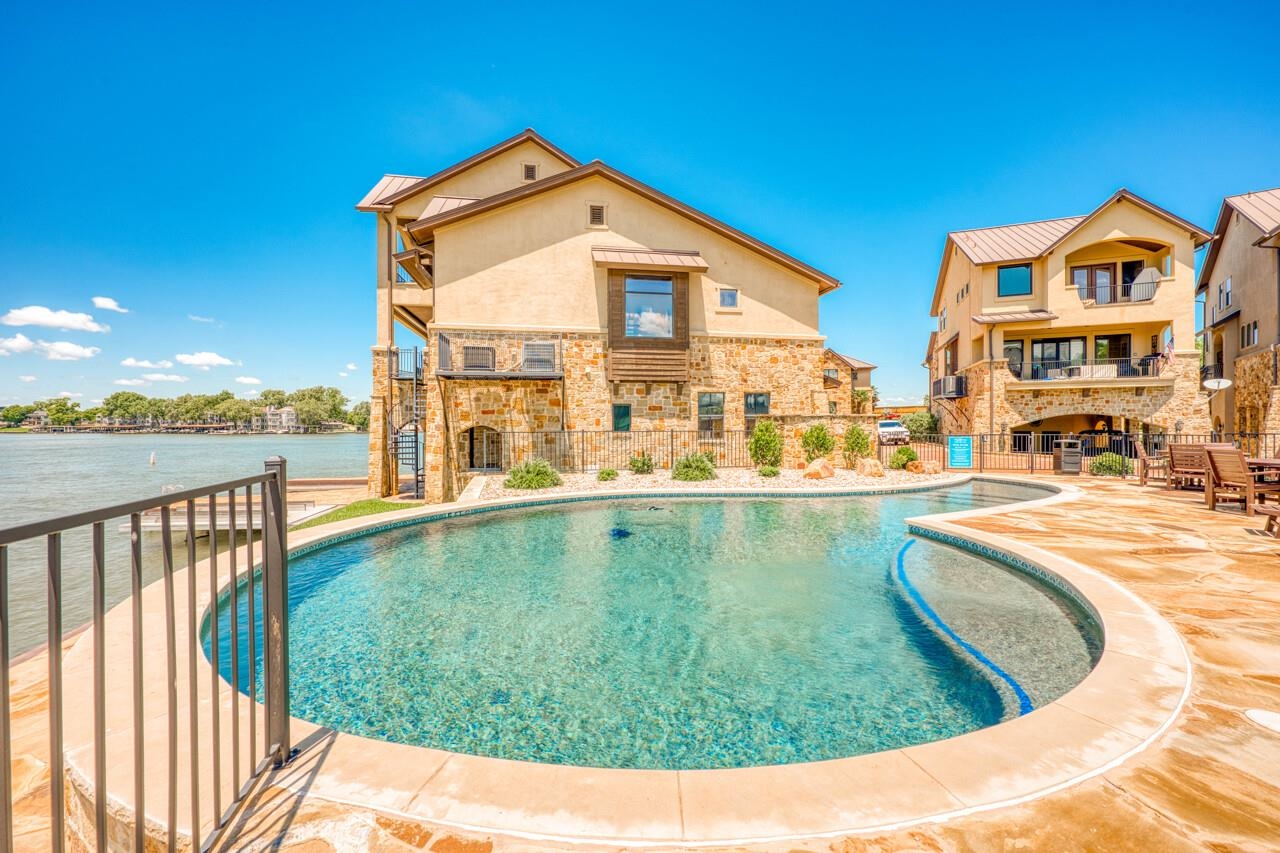 100 Chandler Way
