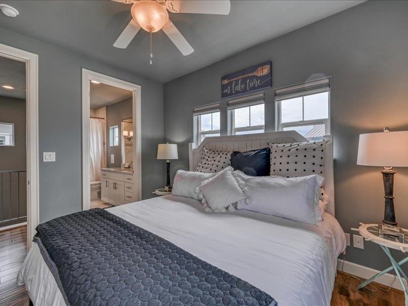 408 ISLAND CIRCLE