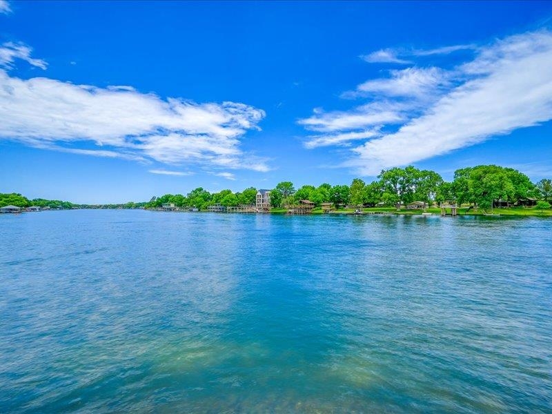 408 ISLAND CIRCLE