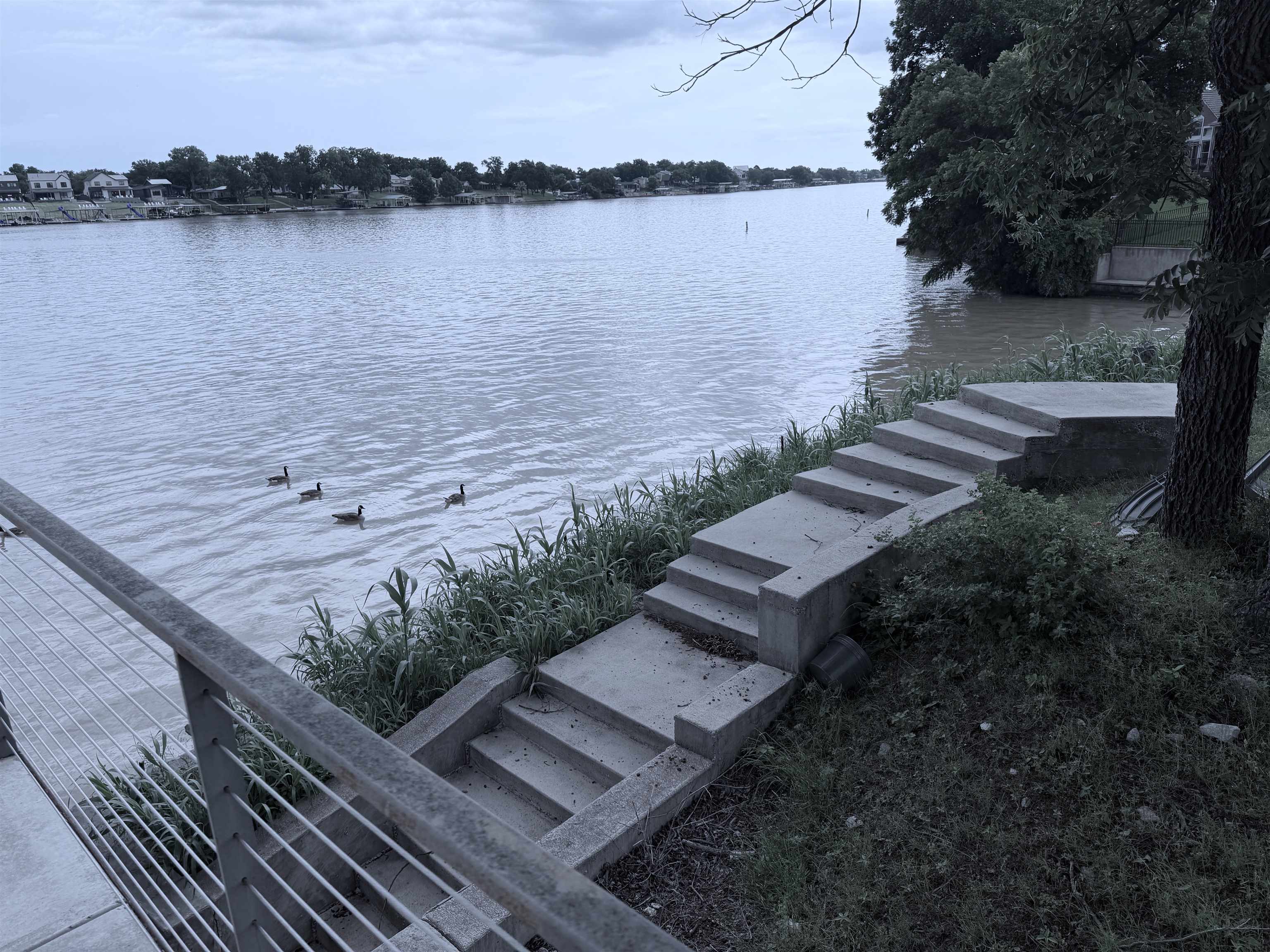 220 Bridgepoint