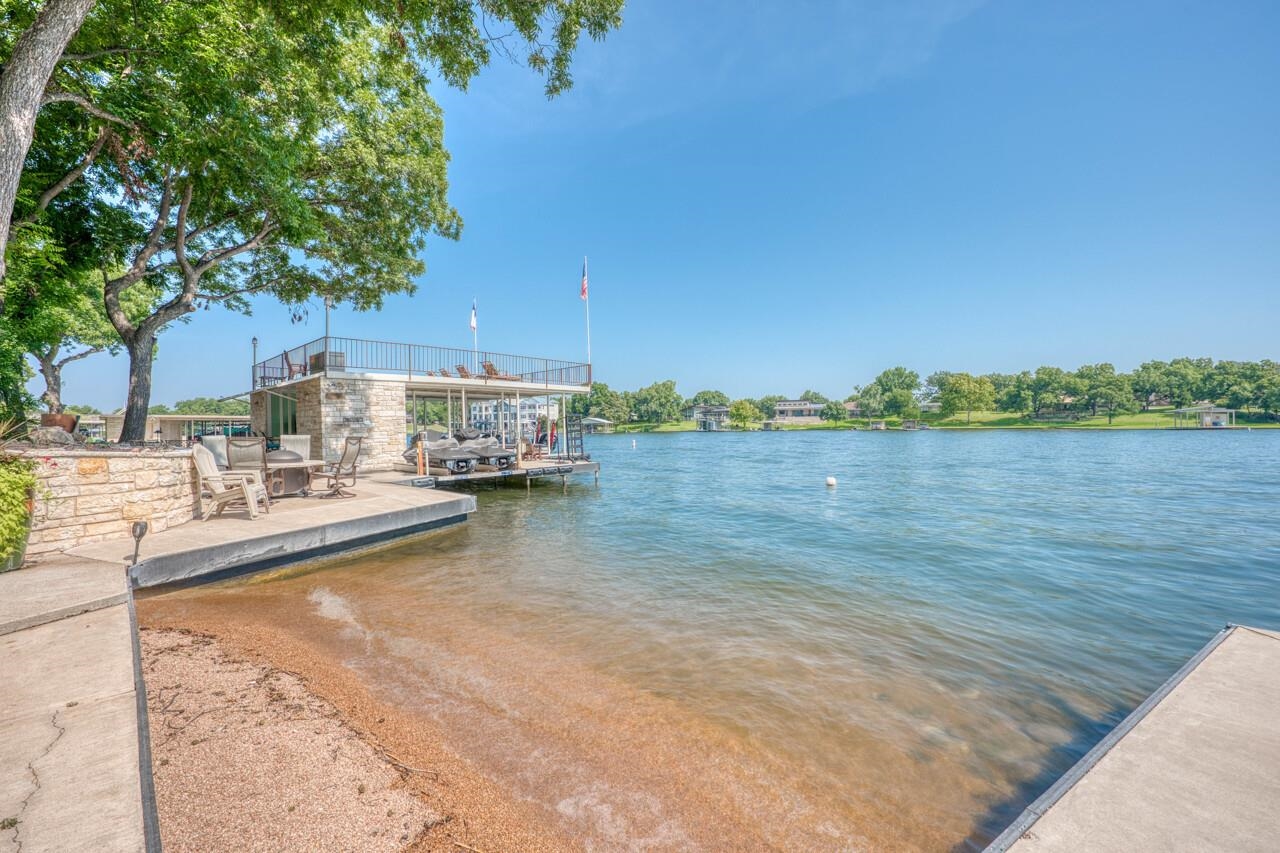 220 River Ranch Road