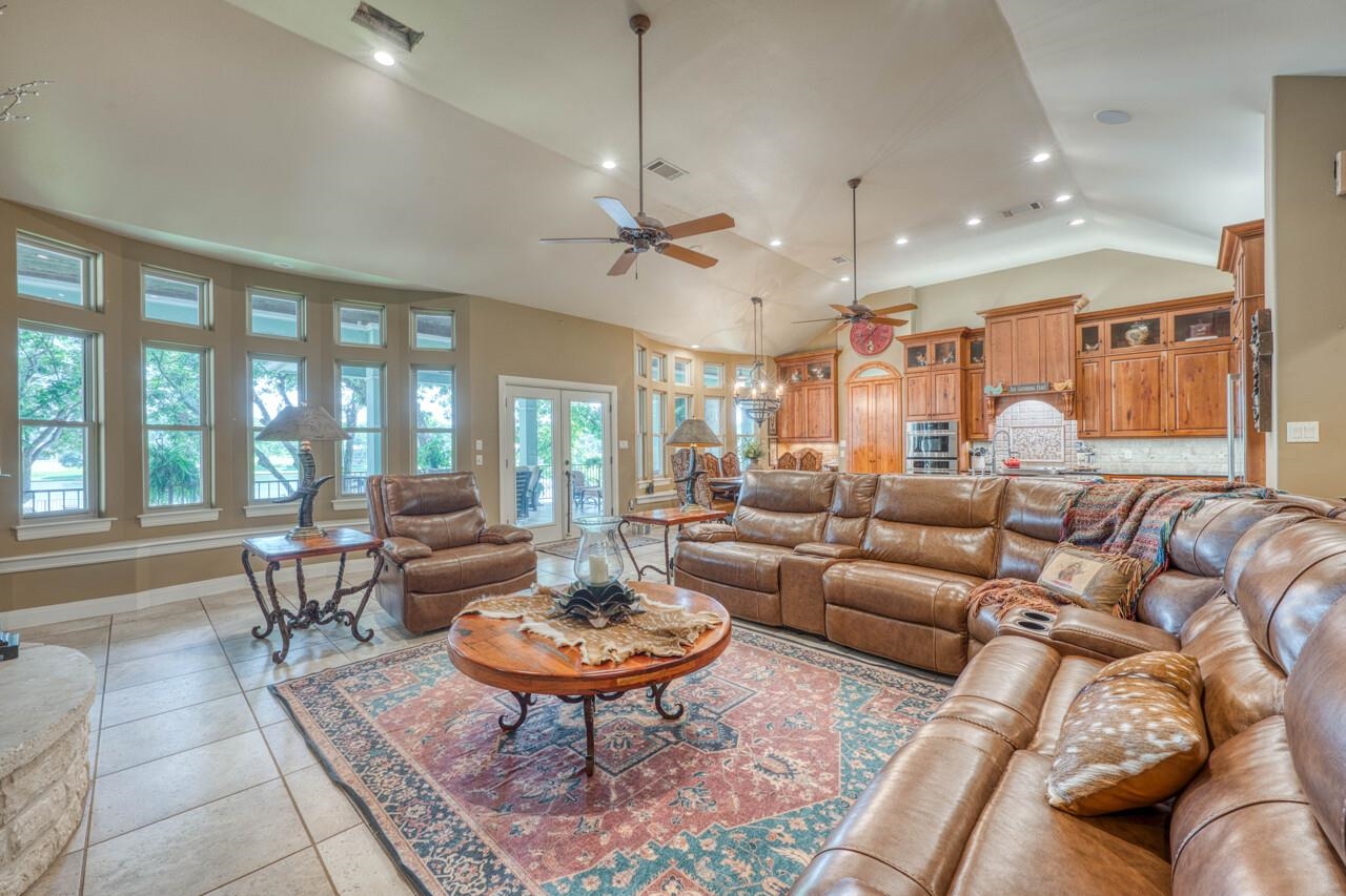 220 River Ranch Road