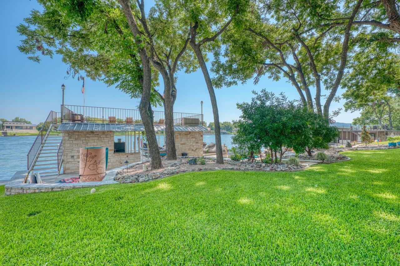 220 River Ranch Road