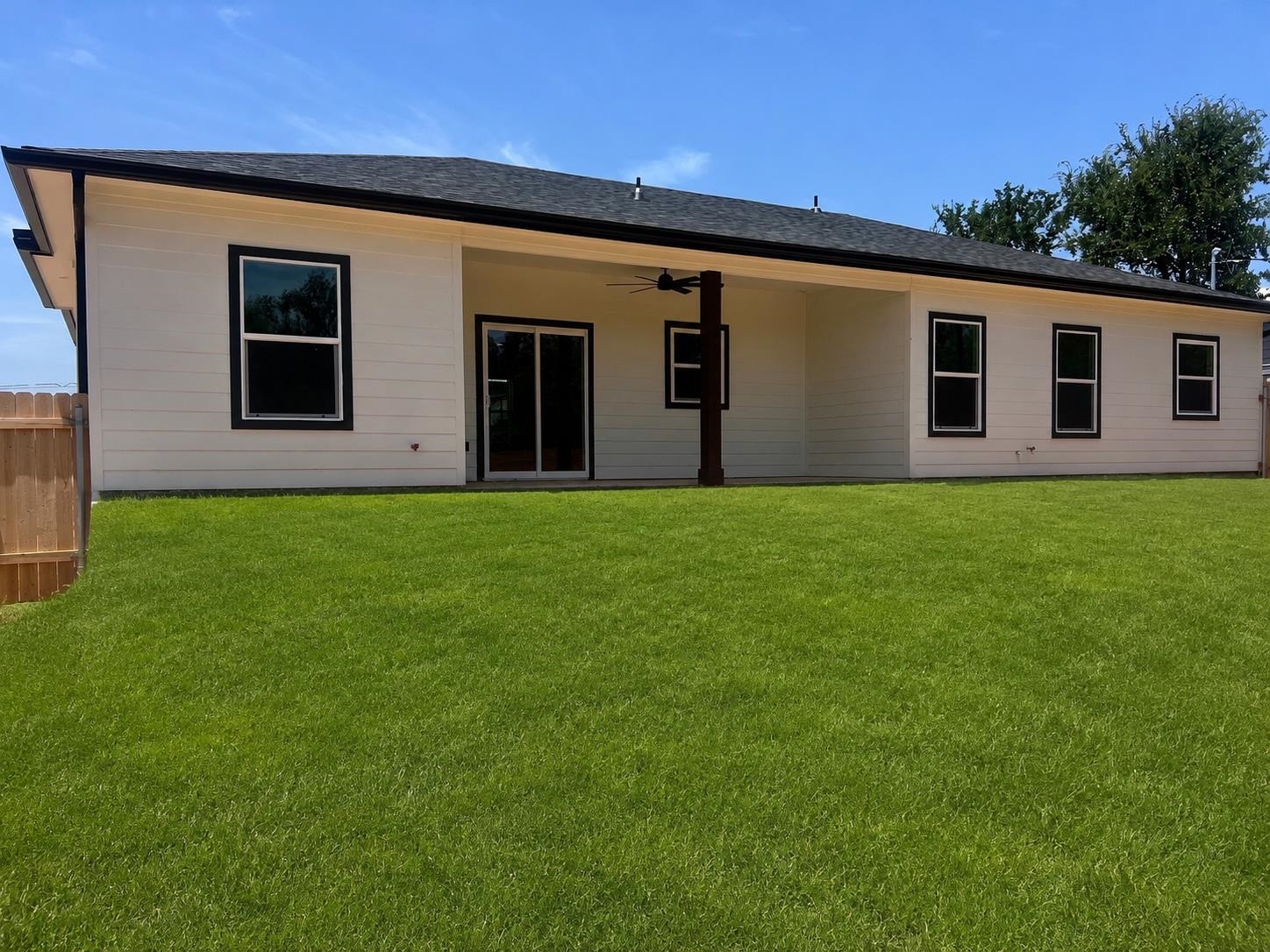 2202 Shawnee Drive