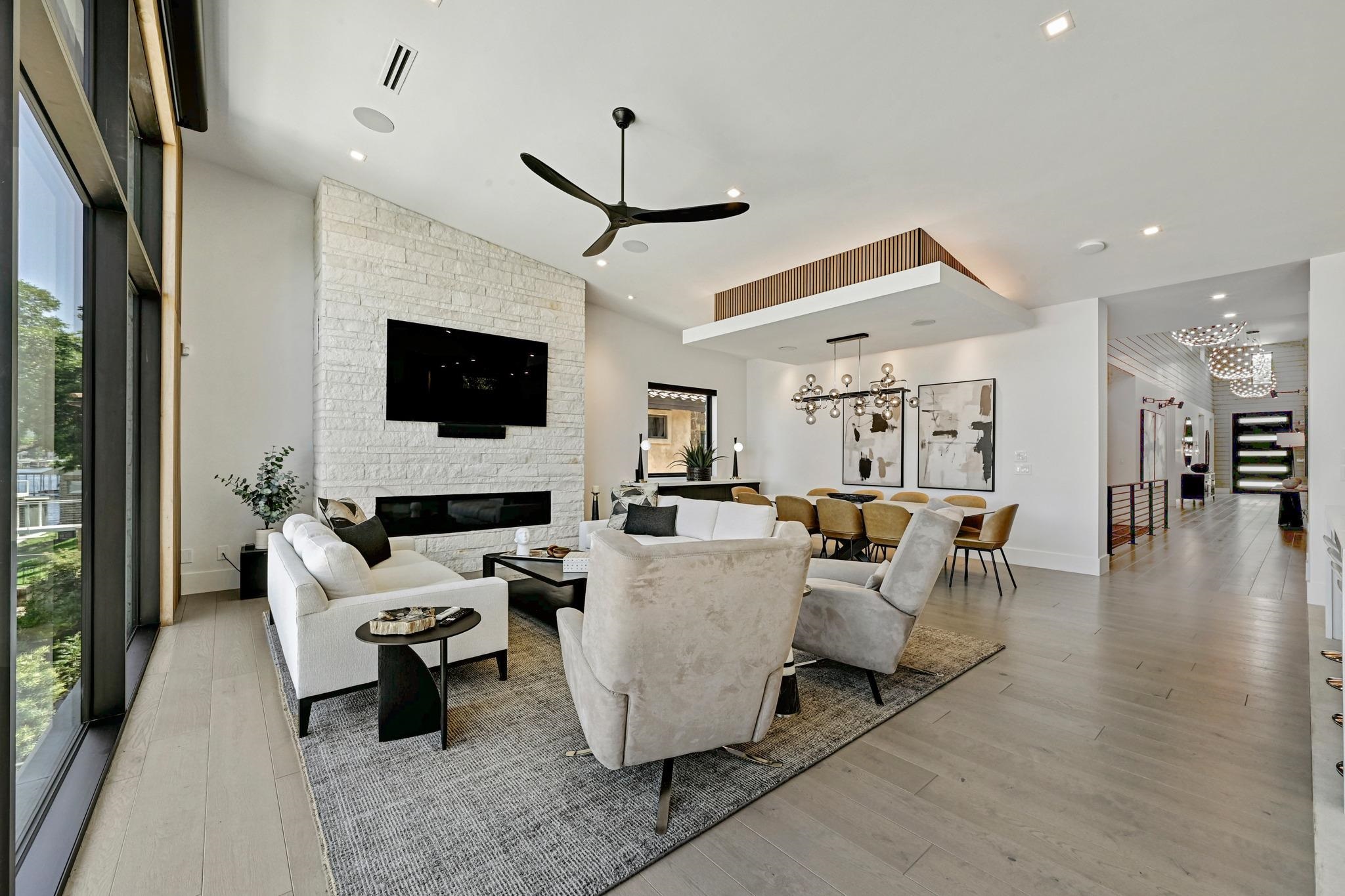 106 Riverside Drive