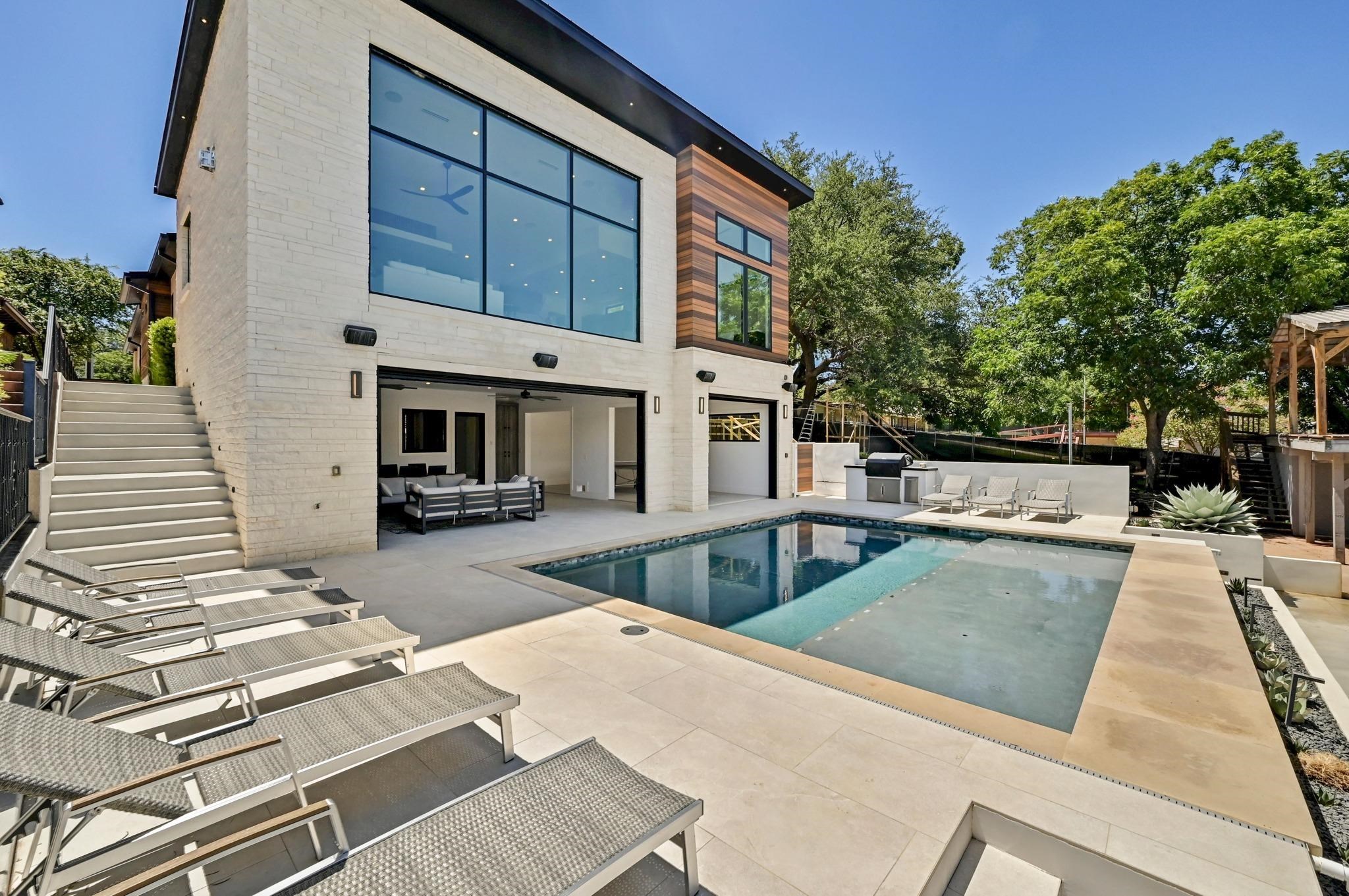 106 Riverside Drive