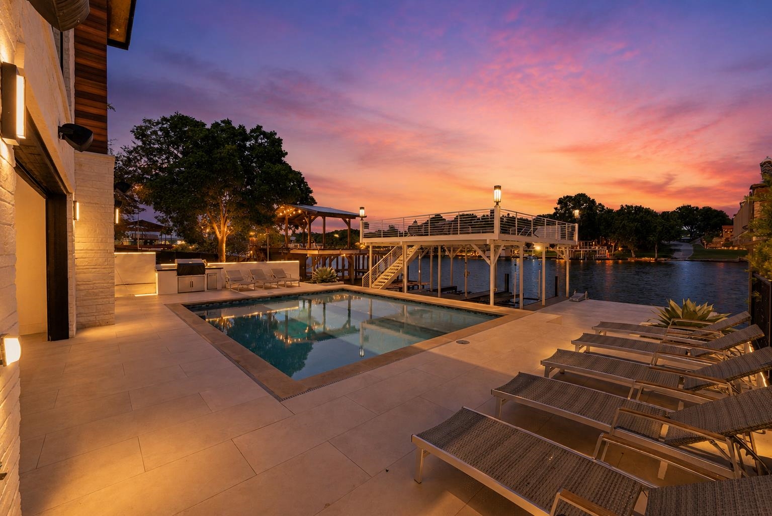 106 Riverside Drive