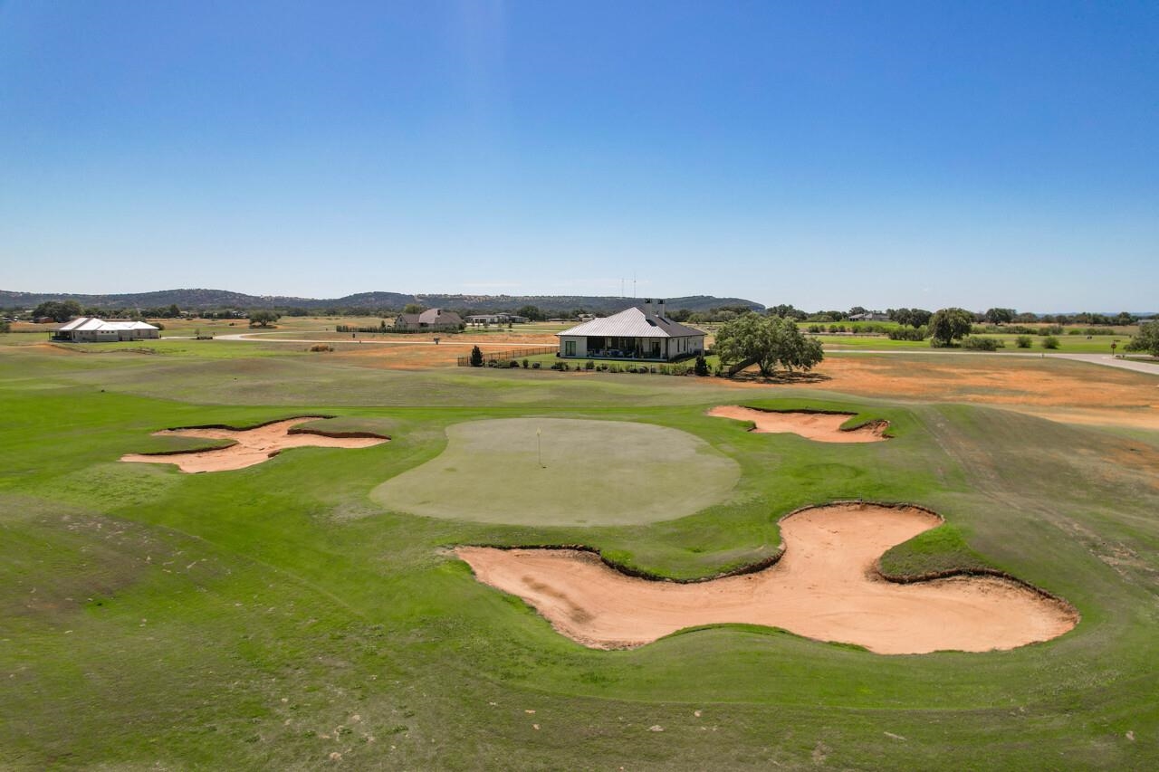 432 Sandia Loop
