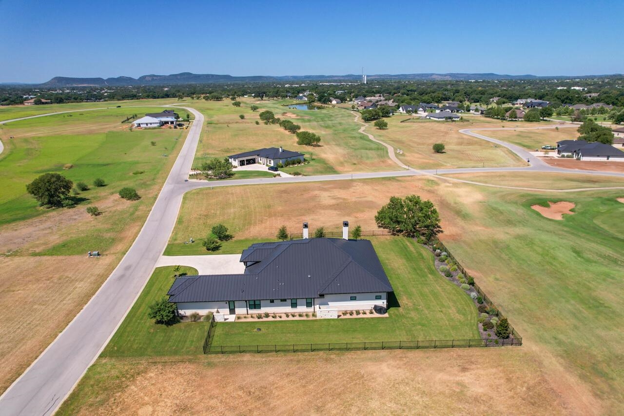 432 Sandia Loop