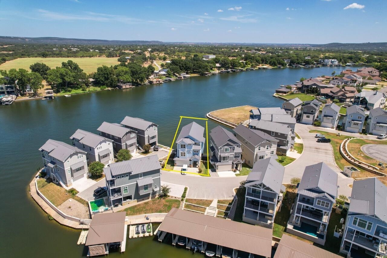 308 Island Circle