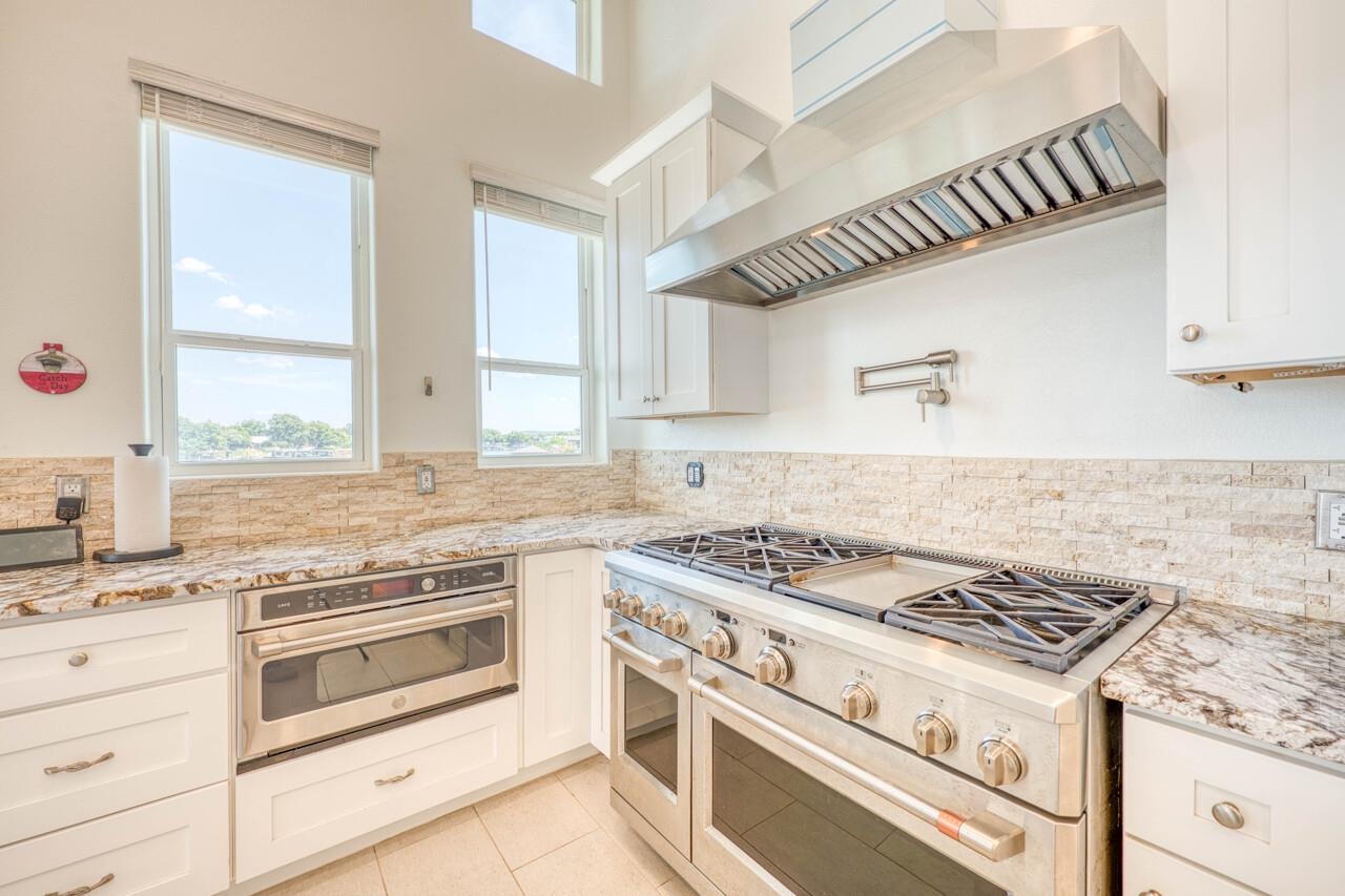 308 Island Circle