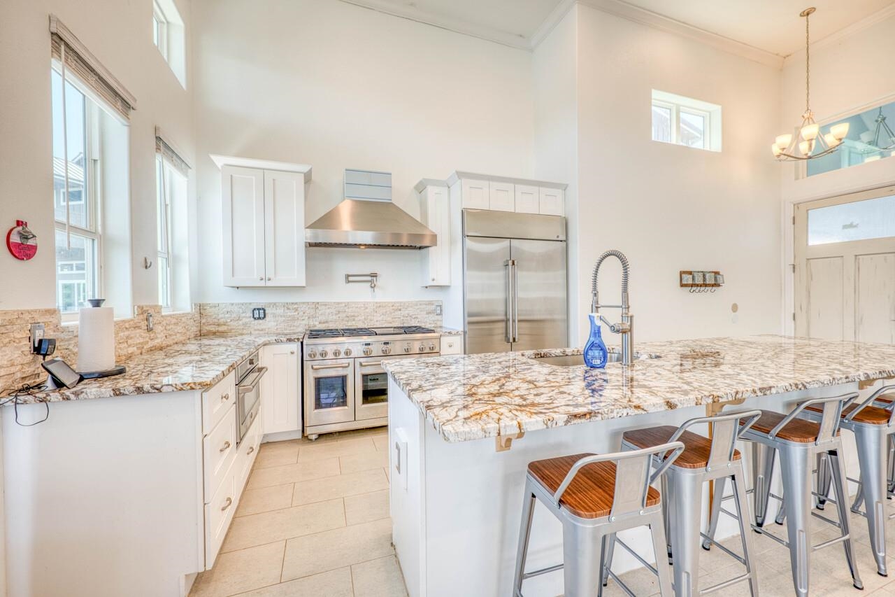 308 Island Circle