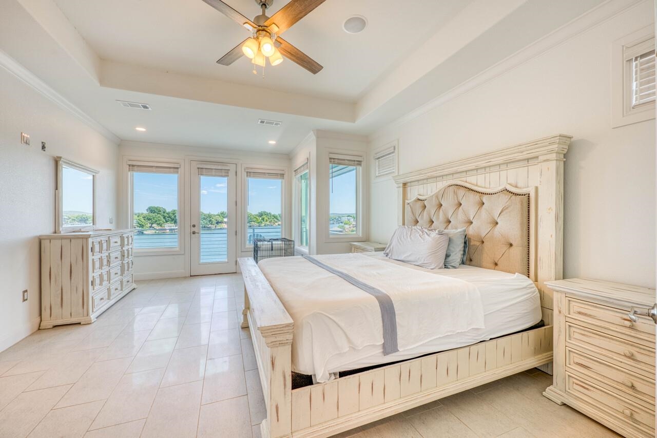 308 Island Circle