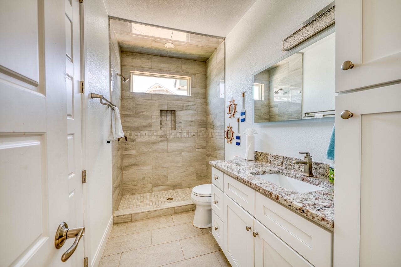 308 Island Circle
