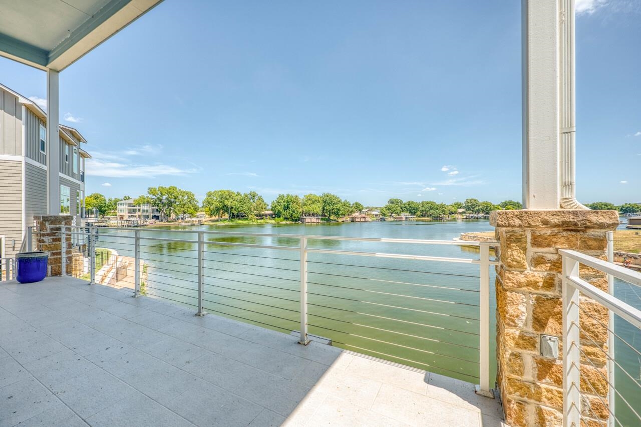 308 Island Circle