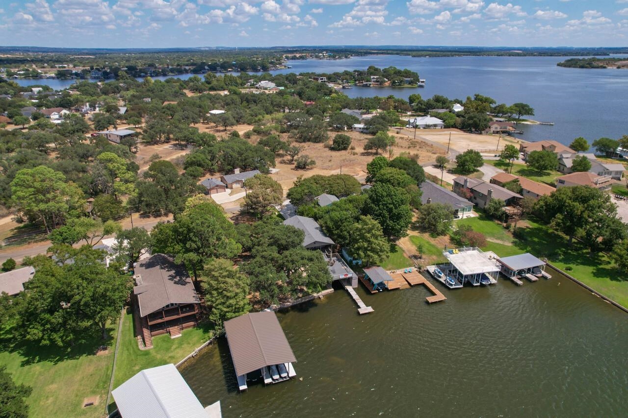 2814 Lake view Lake view Drive
