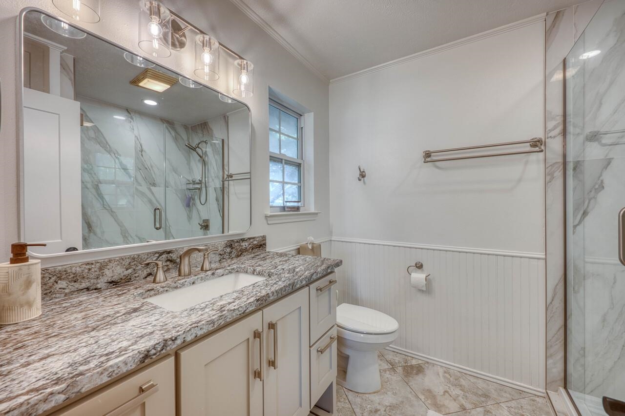 2814 Lake view Lake view Drive