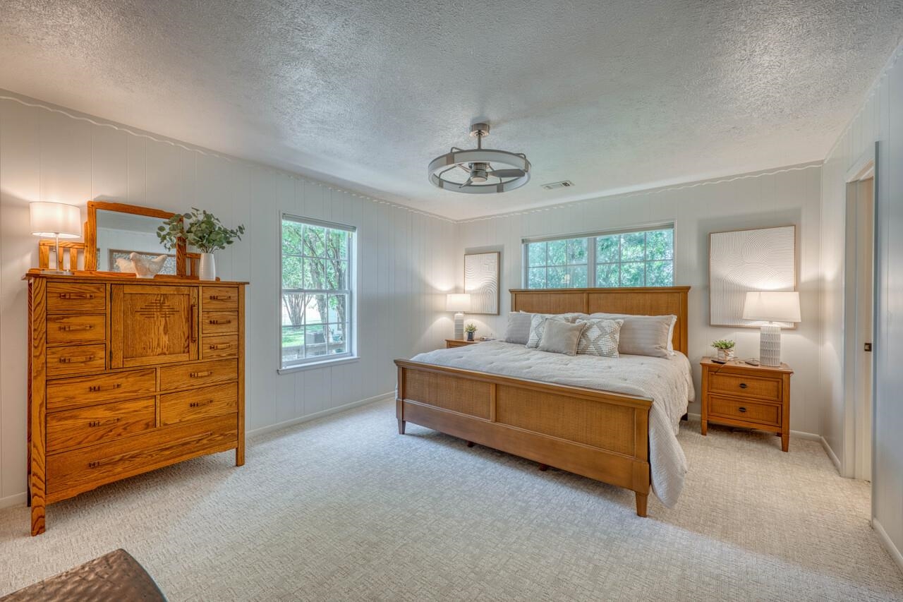 2814 Lake view Lake view Drive
