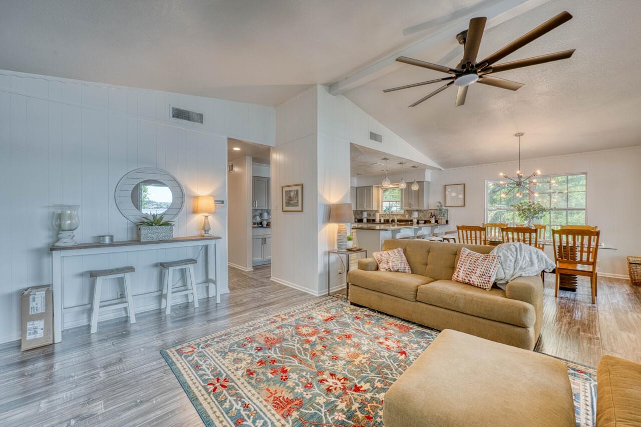 2814 Lake view Lake view Drive