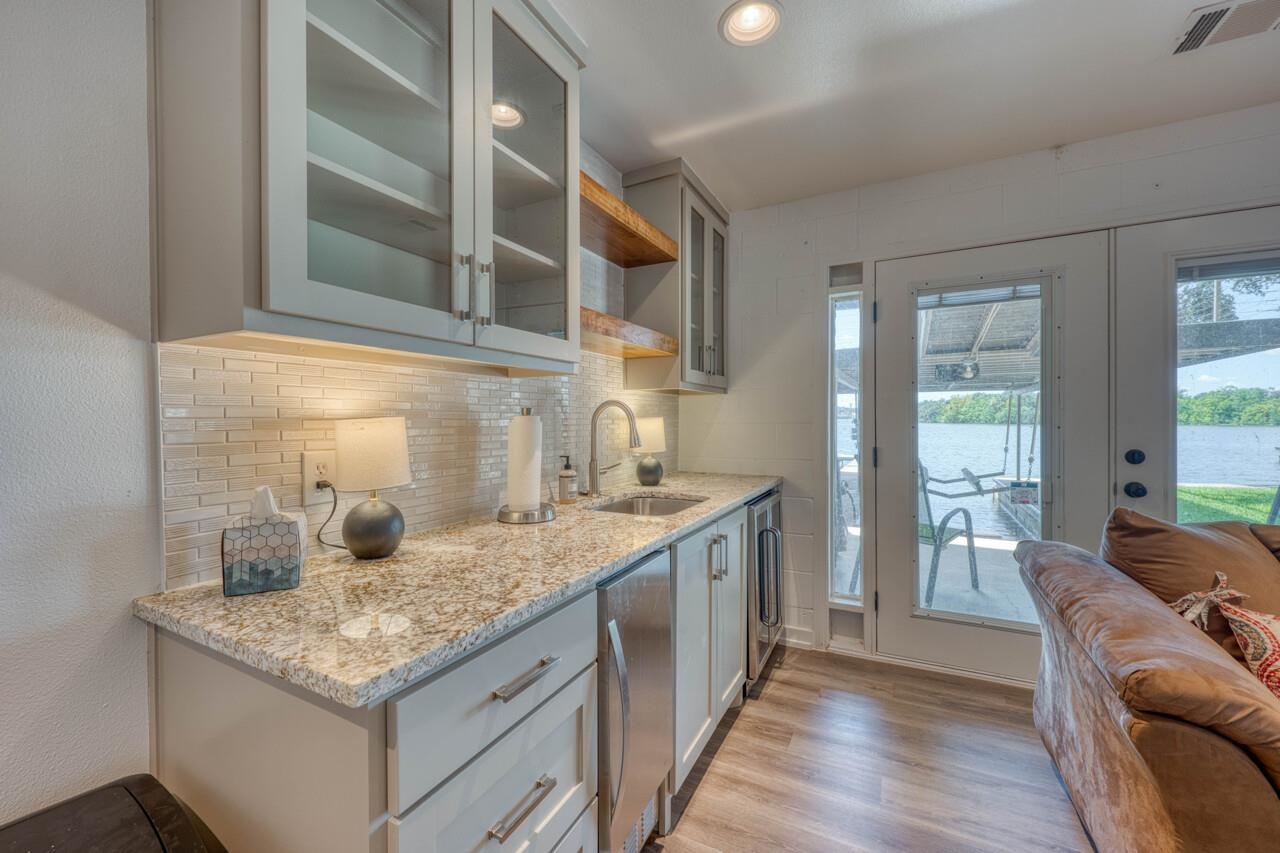2814 Lake view Lake view Drive
