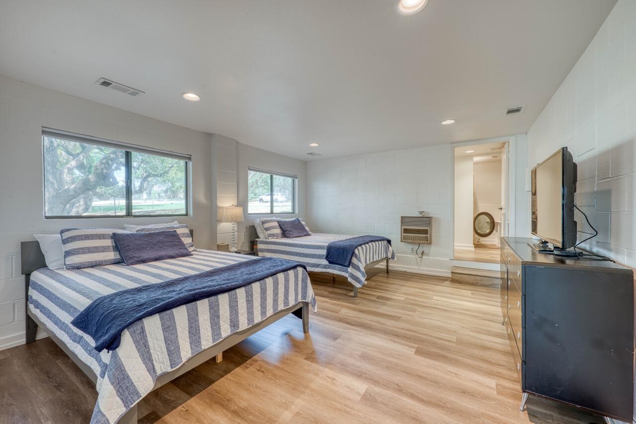 2814 Lake view Lake view Drive