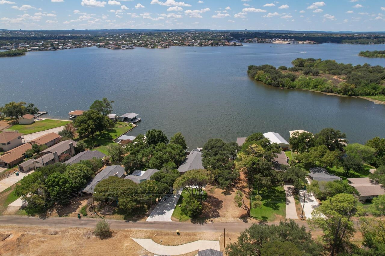 2814 Lake view Lake view Drive