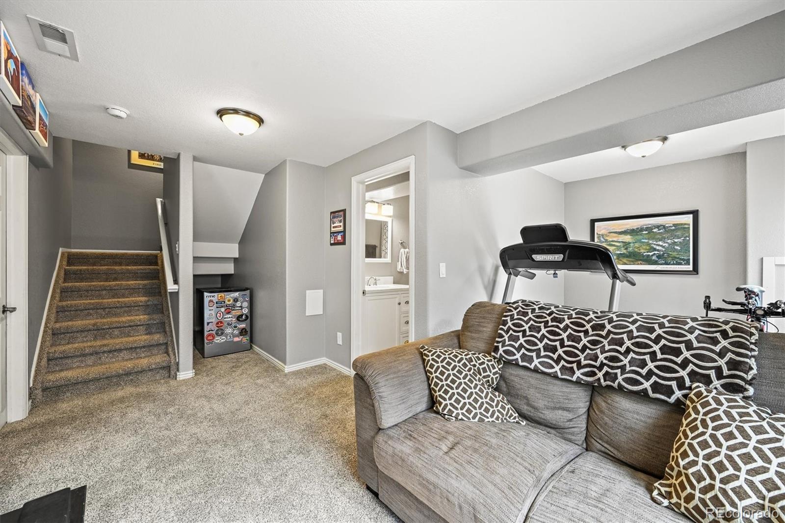 10575 Jaguar Drive