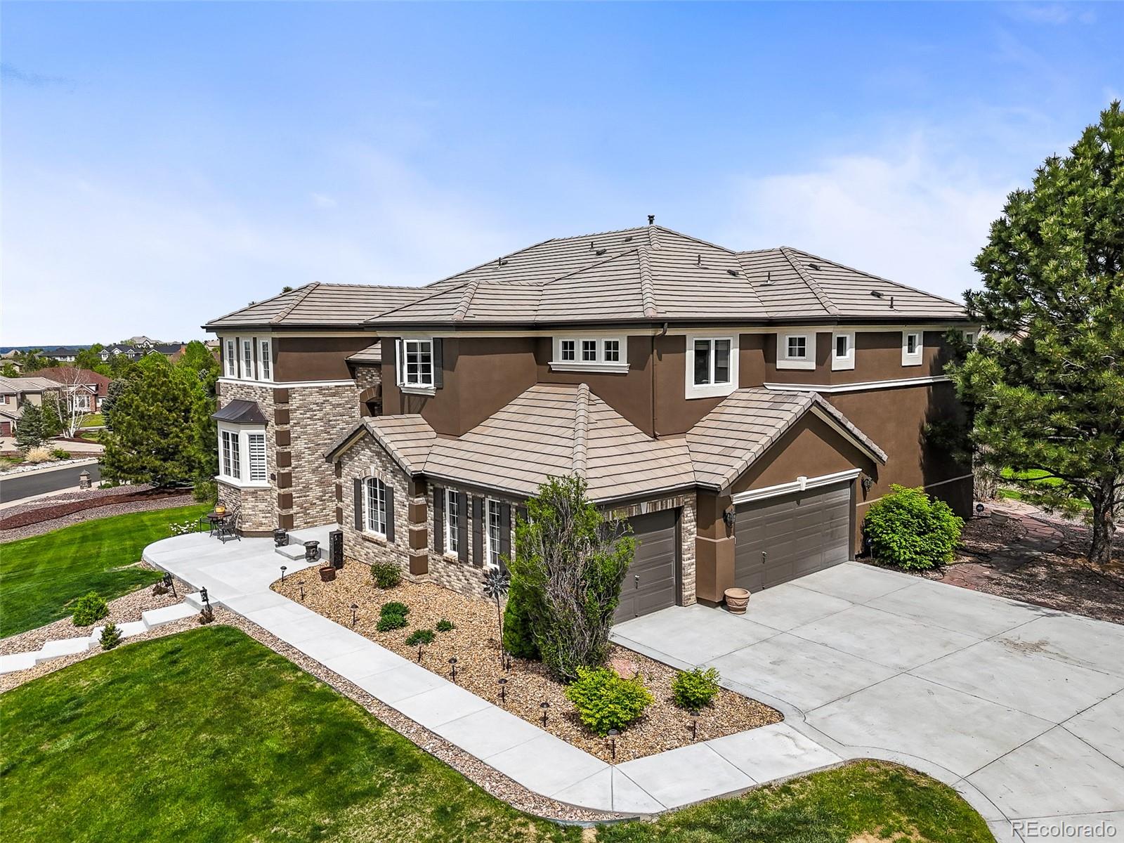 8518 High Ridge
