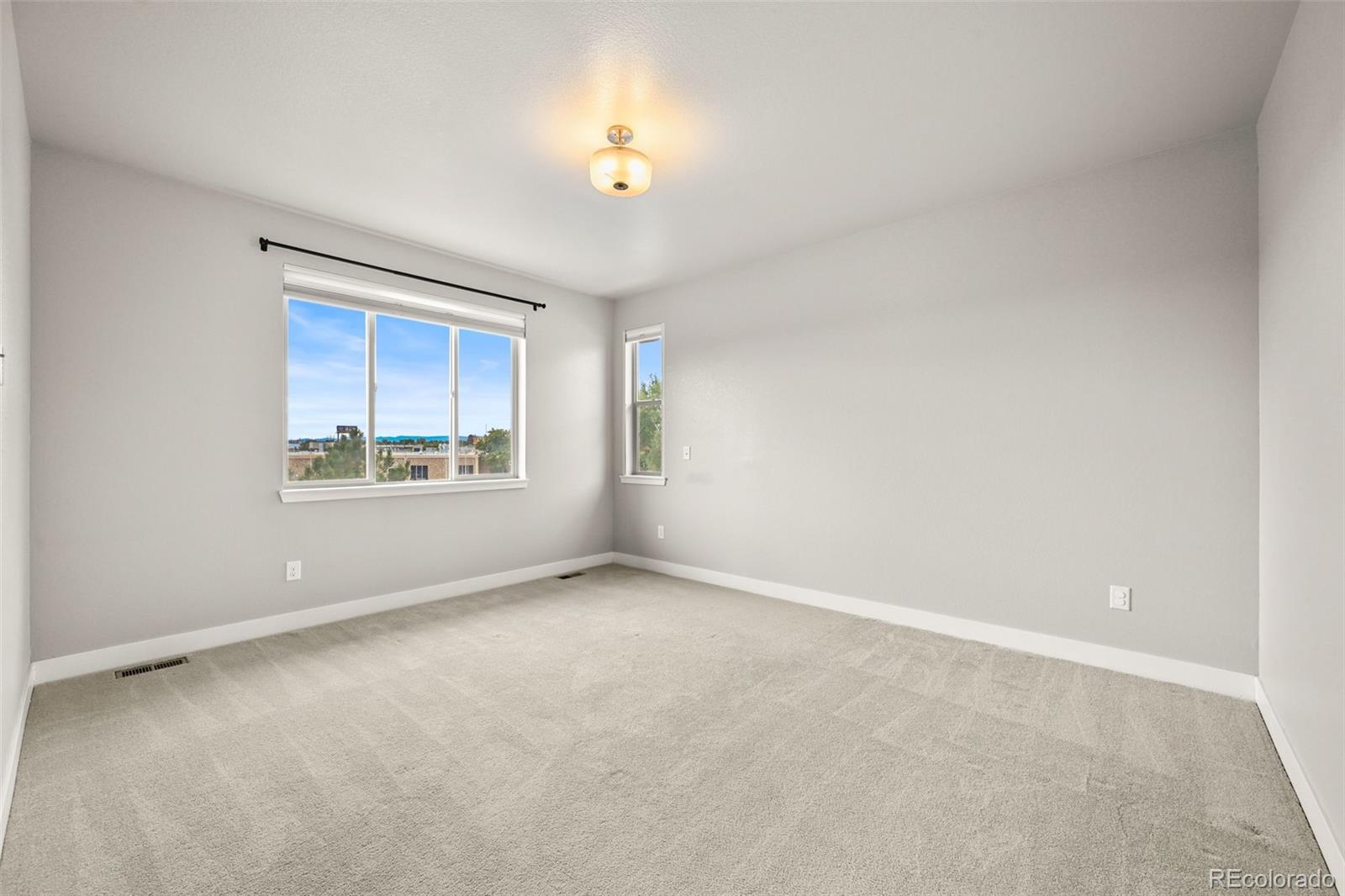 2880 W 69th Avenue