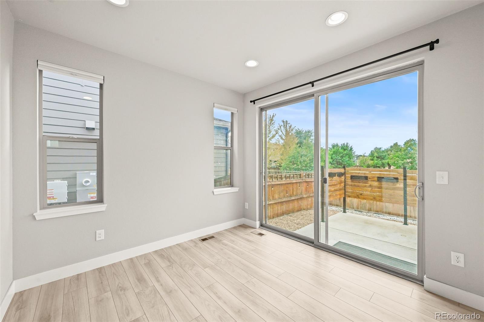 2880 W 69th Avenue
