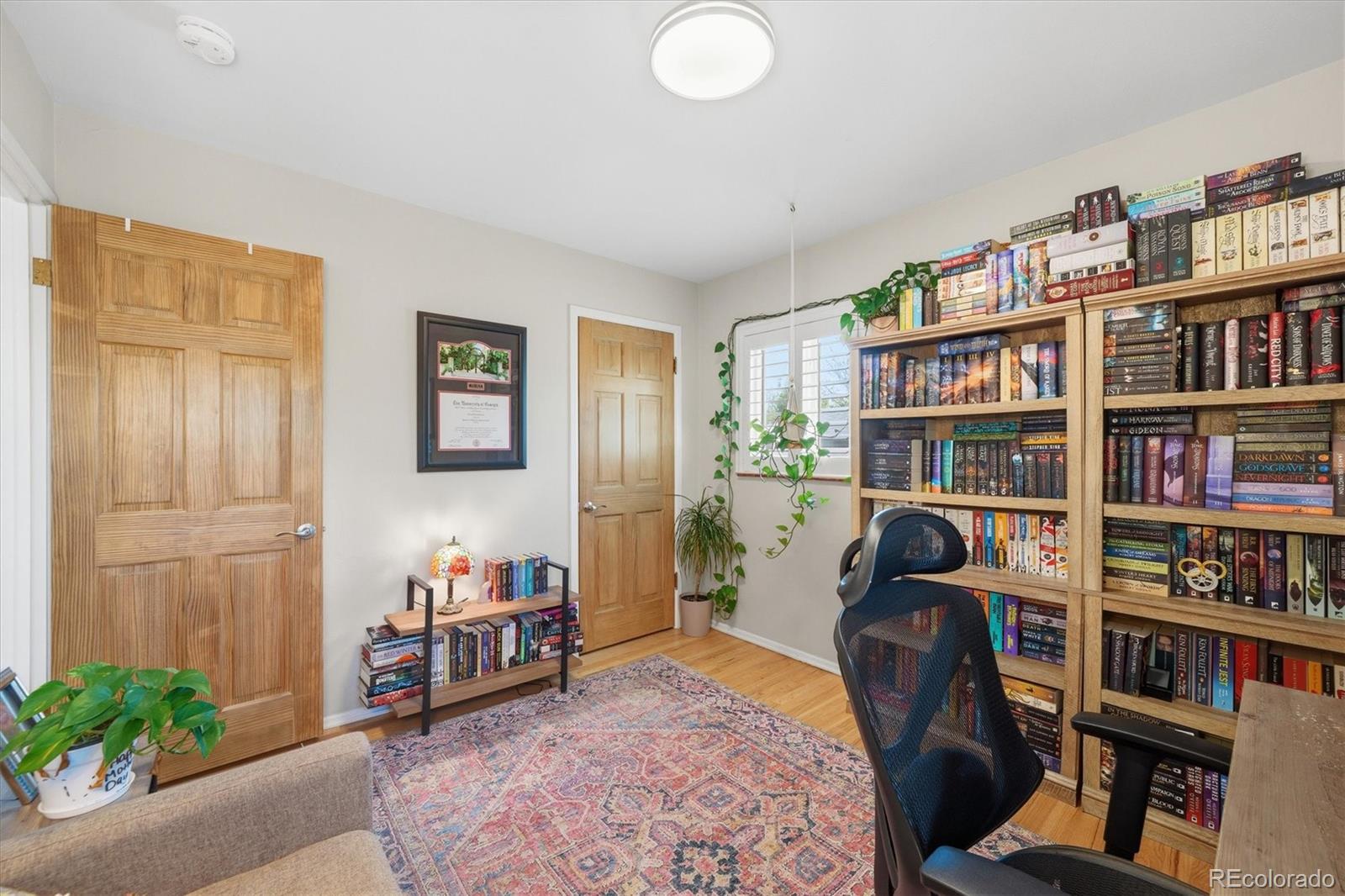 2955 S Zurich Court