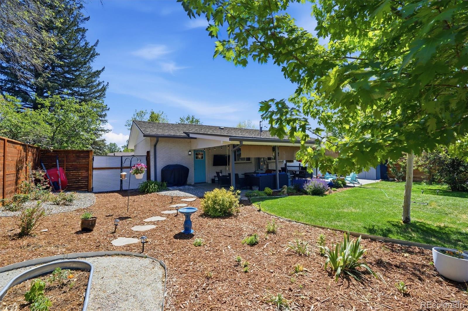2955 S Zurich Court