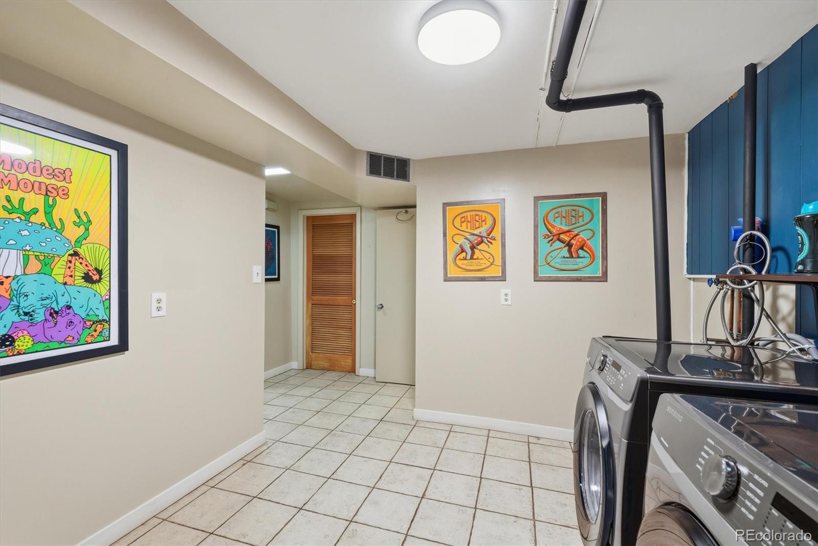 2955 S Zurich Court