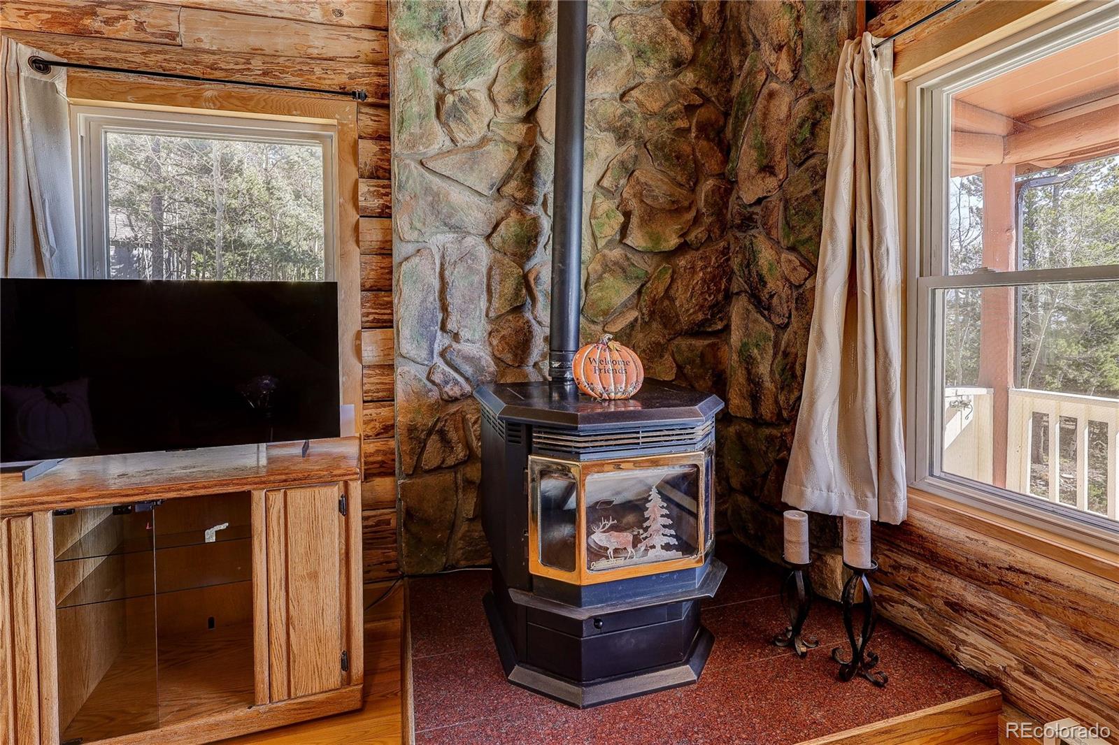 11142 Conifer Mountain Road