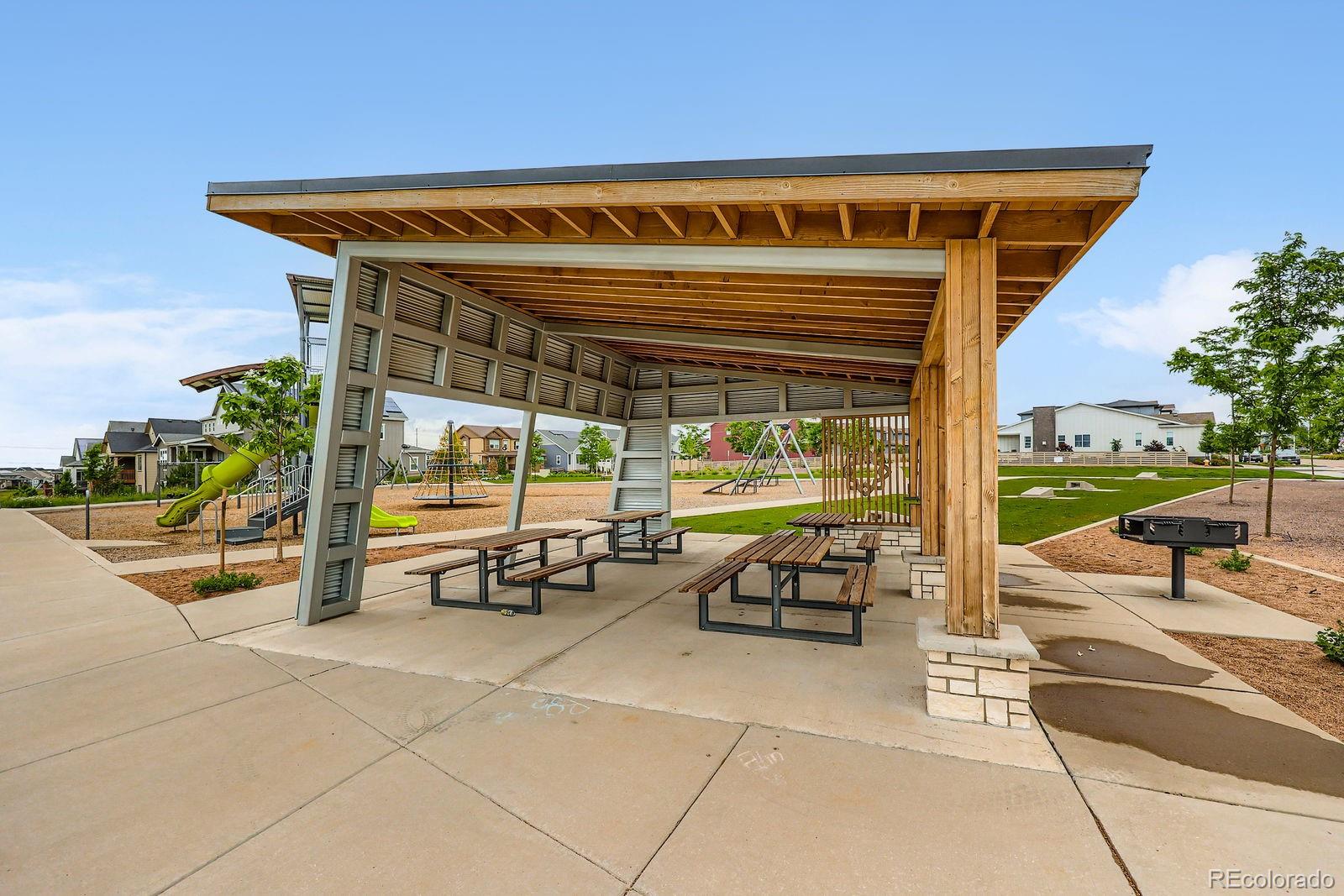 9636 Bennett Peak Street