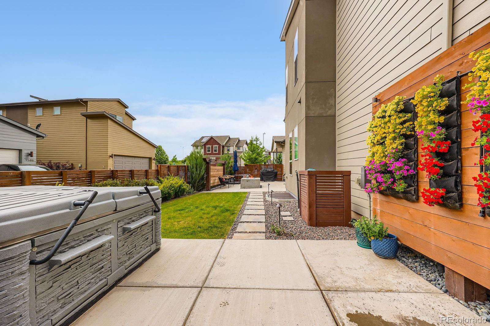 9636 Bennett Peak Street